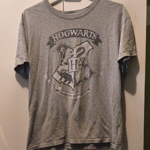 Harry Potter Hogwarts Gray Crest Women's Tee Size XL